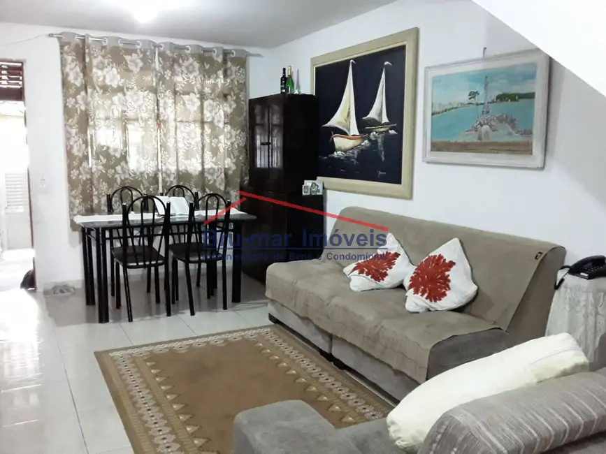 Foto 1 de Sobrado com 2 quartos à venda, 130m2 em São Jorge, Santos - SP