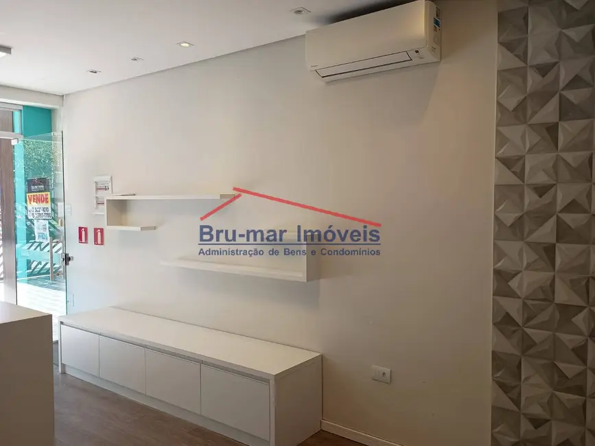 Foto 1 de Loja à venda e para alugar, 55m2 em Gonzaga, Santos - SP
