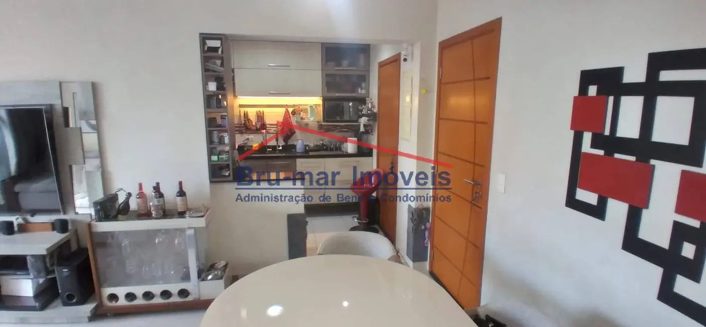 Apartamento com 2 quartos à venda, 67m2 em Gonzaga, Santos - SP - imagem 5 Foto 5 de Apartamento com 2 quartos à venda, 67m2 em Gonzaga, Santos - SP