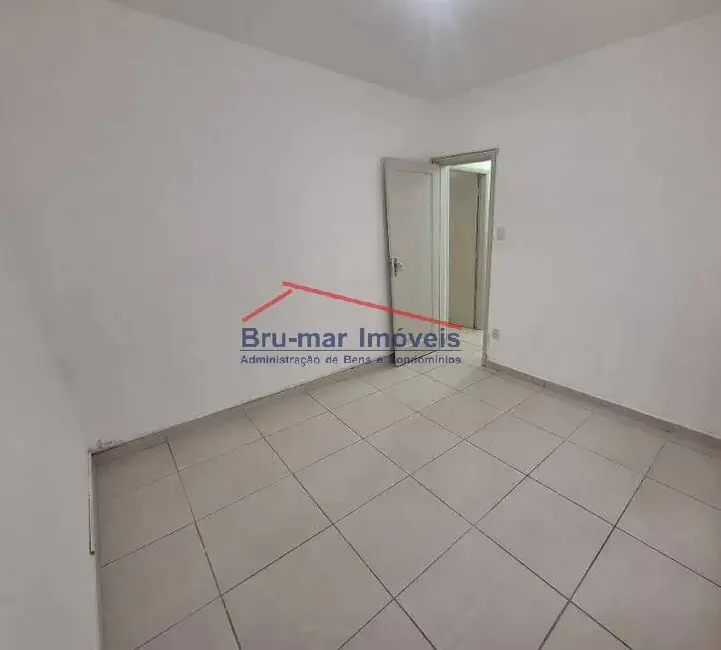 Apartamento com 2 quartos para alugar, 75m2 em Aparecida, Santos - SP - imagem 7 Foto 7 de Apartamento com 2 quartos para alugar, 75m2 em Aparecida, Santos - SP