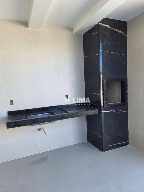 Casa com 2 quartos à venda, 120m2 em Ouro Verde, Rio Das Ostras - RJ - imagem 5 Foto 5 de Casa com 2 quartos à venda, 120m2 em Ouro Verde, Rio Das Ostras - RJ