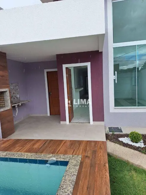Foto 3 de Casa com 3 quartos à venda, 210m2 em Village Rio das Ostras, Rio Das Ostras - RJ