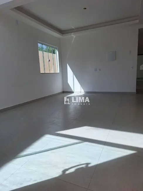 Casa com 3 quartos à venda, 210m2 em Village Rio das Ostras, Rio Das Ostras - RJ - imagem 4 Foto 4 de Casa com 3 quartos à venda, 210m2 em Village Rio das Ostras, Rio Das Ostras - RJ