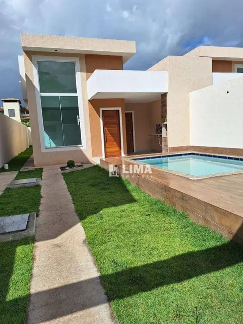 Casa com 3 quartos à venda, 210m2 em Village Rio das Ostras, Rio Das Ostras - RJ - imagem 1 Foto 1 de Casa com 3 quartos à venda, 210m2 em Village Rio das Ostras, Rio Das Ostras - RJ