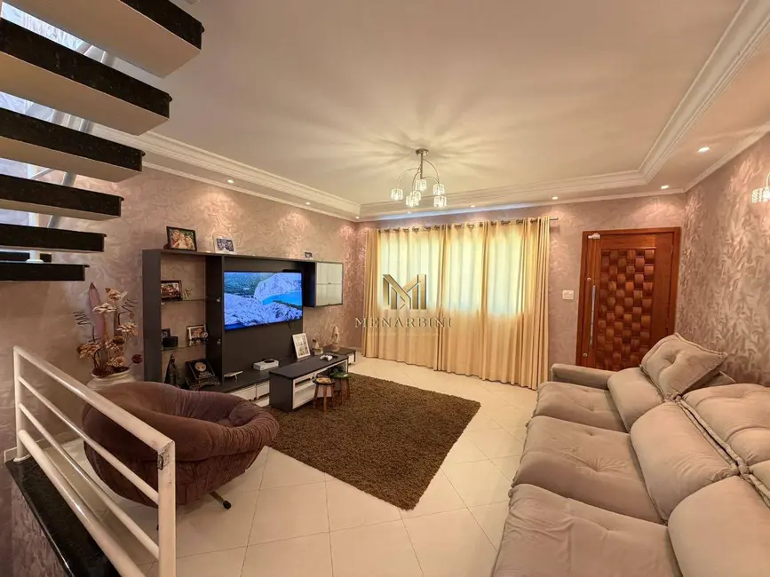 Sobrado com 3 quartos à venda, 130m2 em Parque das Nações, Santo Andre - SP - imagem 3 Foto 3 de Sobrado com 3 quartos à venda, 130m2 em Parque das Nações, Santo Andre - SP