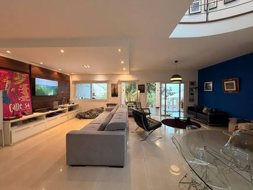 Sobrado com 4 quartos à venda, 450m2 em Vila Eldízia, Santo Andre - SP - imagem 4 Foto 4 de Sobrado com 4 quartos à venda, 450m2 em Vila Eldízia, Santo Andre - SP