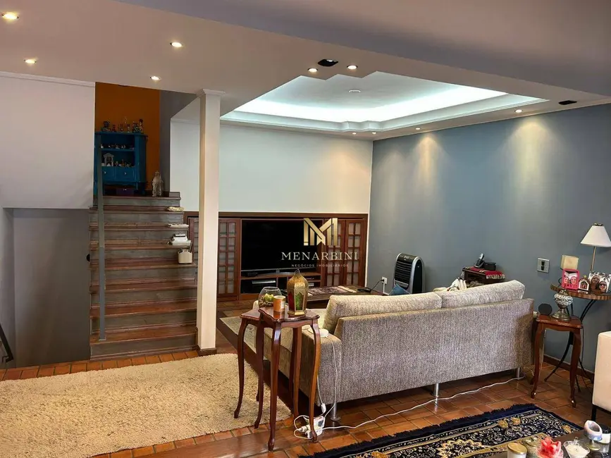 Foto 3 de Sobrado com 4 quartos à venda, 245m2 em Vila Bastos, Santo Andre - SP