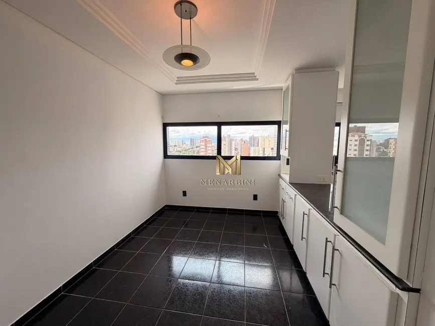 Foto 9 de Apartamento com 4 quartos à venda, 262m2 em Vila Bastos, Santo Andre - SP