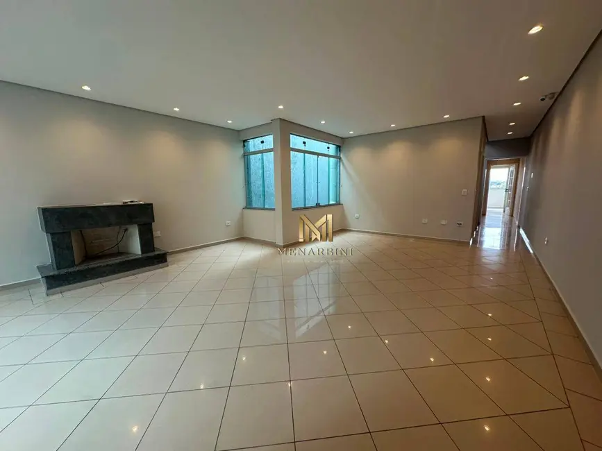 Sobrado com 4 quartos à venda, 140m2 em Vila Alzira, Santo Andre - SP - imagem 3 Foto 3 de Sobrado com 4 quartos à venda, 140m2 em Vila Alzira, Santo Andre - SP