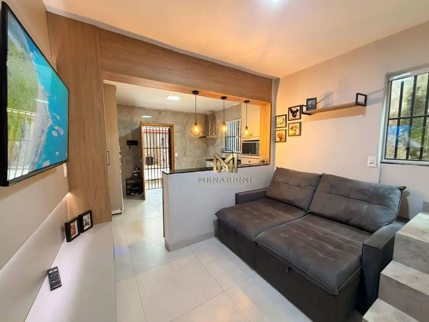 Sobrado com 2 quartos à venda, 125m2 em Jardim Alvorada, Santo Andre - SP - imagem 2 Foto 2 de Sobrado com 2 quartos à venda, 125m2 em Jardim Alvorada, Santo Andre - SP