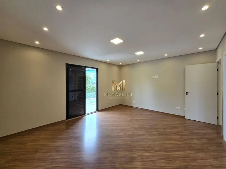 Foto 2 de Sobrado com 3 quartos à venda, 146m2 em Vila Scarpelli, Santo Andre - SP