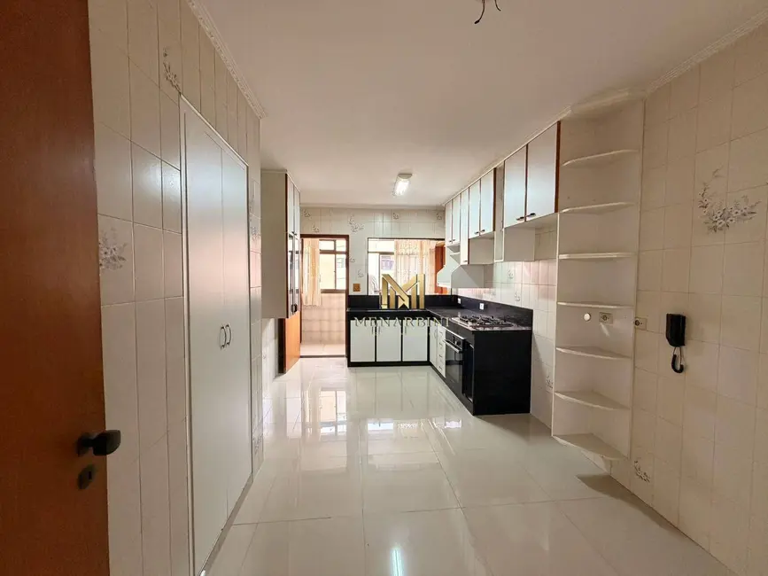 Apartamento com 3 quartos à venda, 109m2 em Jardim, Santo Andre - SP - imagem 7 Foto 7 de Apartamento com 3 quartos à venda, 109m2 em Jardim, Santo Andre - SP