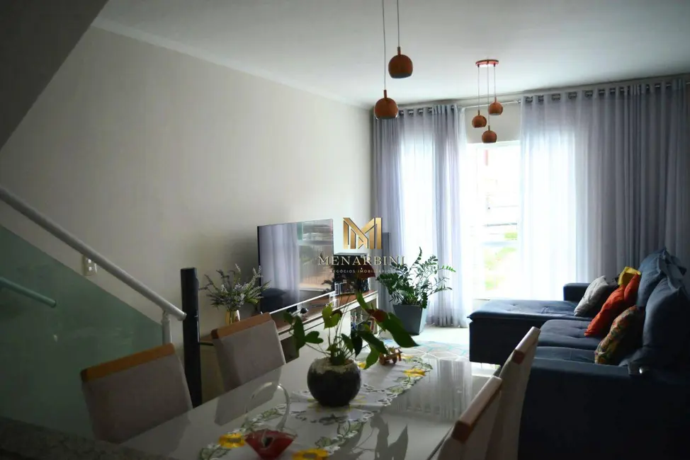 Sobrado com 3 quartos à venda, 144m2 em Vila Bastos, Santo Andre - SP - imagem 2 Foto 2 de Sobrado com 3 quartos à venda, 144m2 em Vila Bastos, Santo Andre - SP