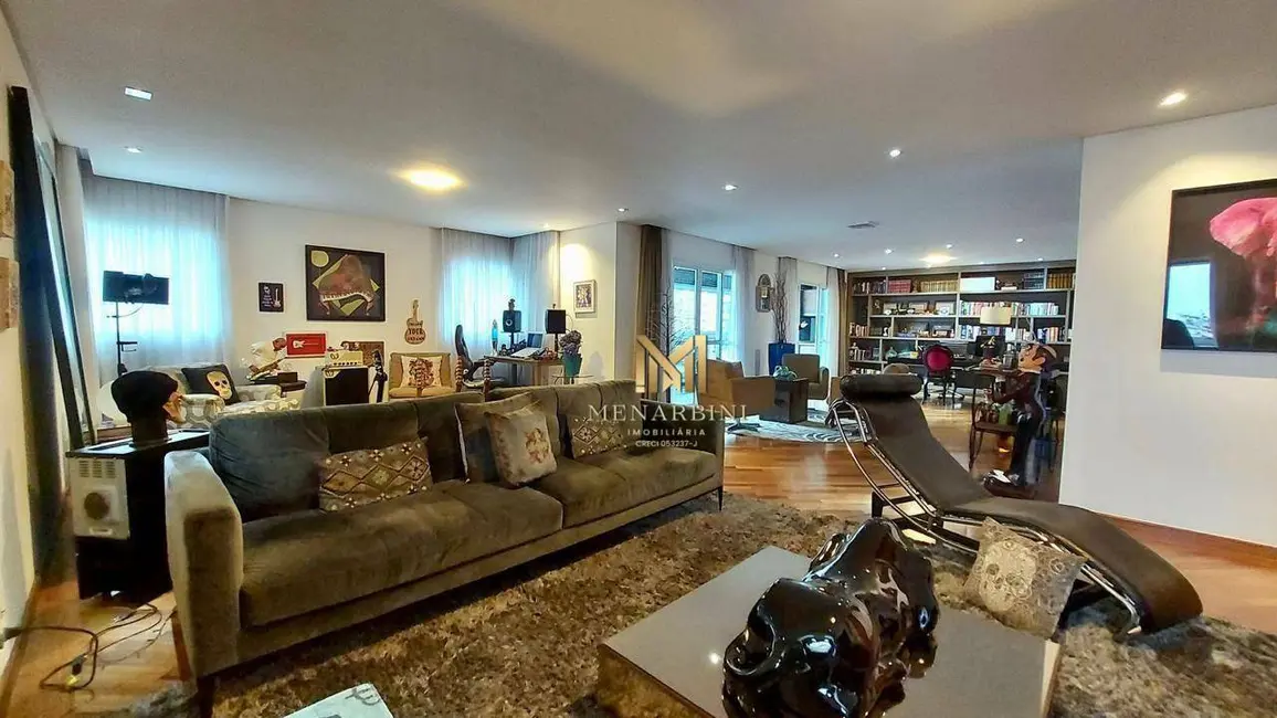 Apartamento com 3 quartos à venda, 251m2 em Santo Antônio, Sao Caetano Do Sul - SP - imagem 8 Foto 8 de Apartamento com 3 quartos à venda, 251m2 em Santo Antônio, Sao Caetano Do Sul - SP
