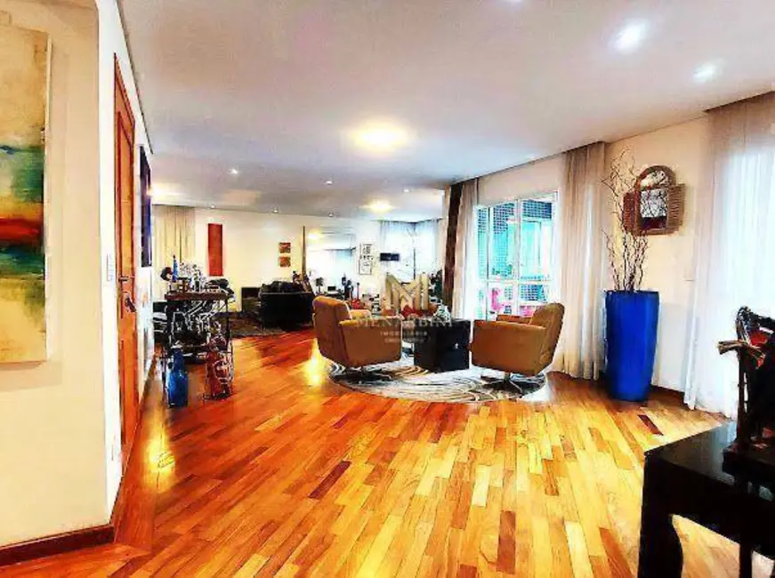 Apartamento com 3 quartos à venda, 251m2 em Santo Antônio, Sao Caetano Do Sul - SP - imagem 2 Foto 2 de Apartamento com 3 quartos à venda, 251m2 em Santo Antônio, Sao Caetano Do Sul - SP