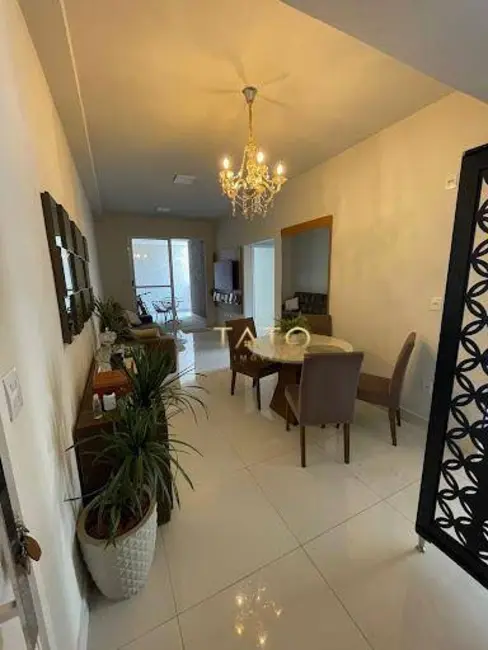 Foto 1 de Apartamento com 2 quartos à venda, 74m2 em Centro, Ituiutaba - MG
