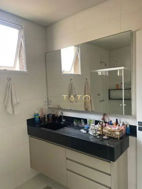 Foto 7 de Apartamento com 2 quartos à venda, 74m2 em Centro, Ituiutaba - MG