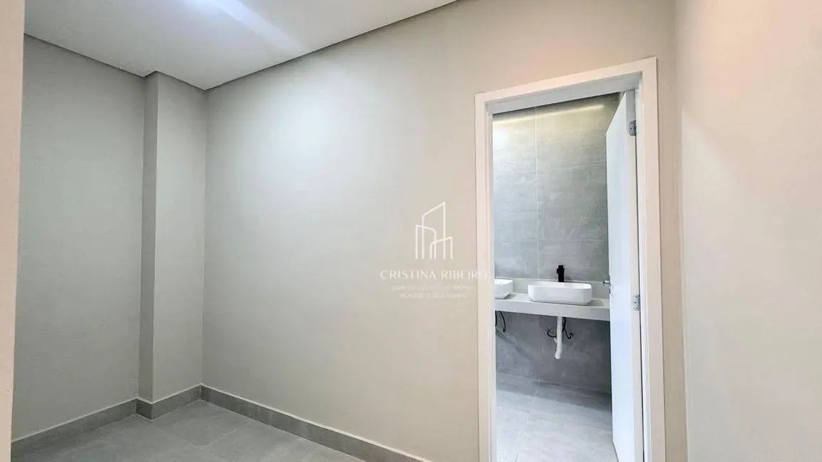 Foto 4 de Casa de Condomínio com 3 quartos à venda, 259m2 em Cacapava - SP