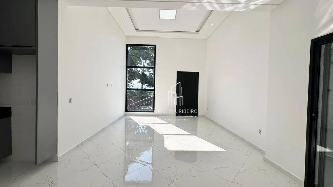 Foto 2 de Casa de Condomínio com 3 quartos à venda, 250m2 em Cacapava - SP