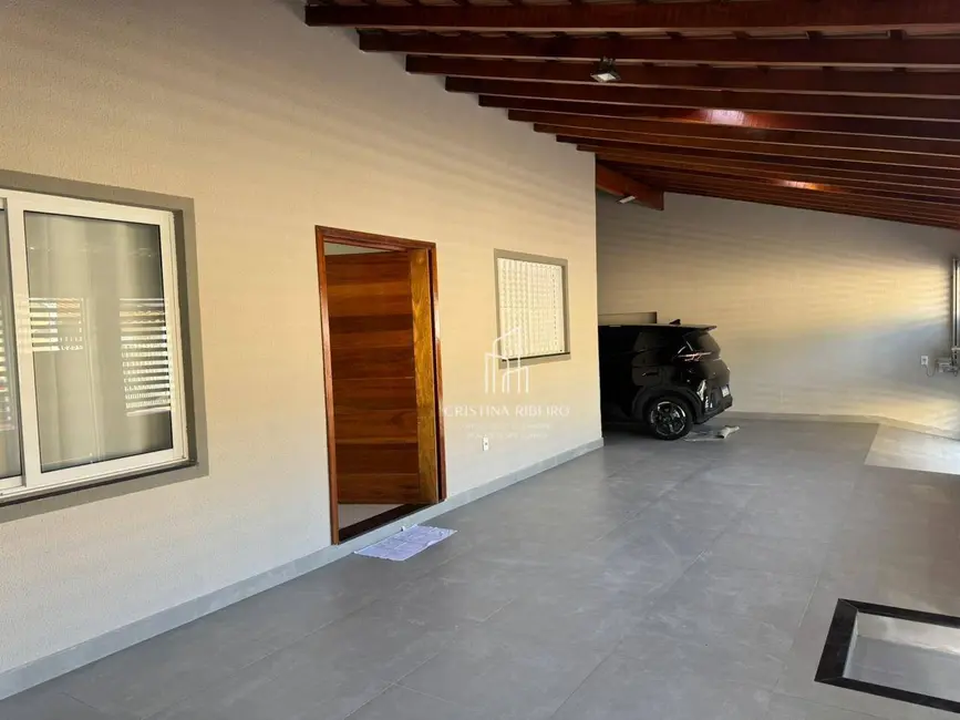 Foto 1 de Casa com 3 quartos à venda, 204m2 em Jardim Julieta, Cacapava - SP