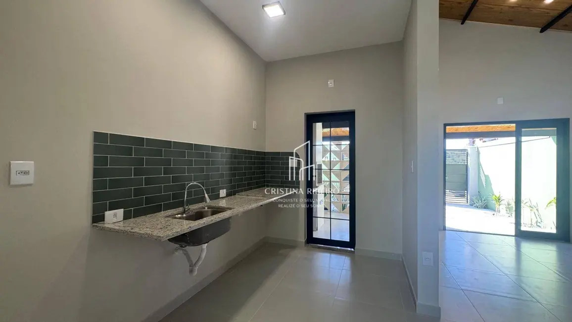 Foto 4 de Casa com 3 quartos à venda, 150m2 em Vila Santos, Cacapava - SP