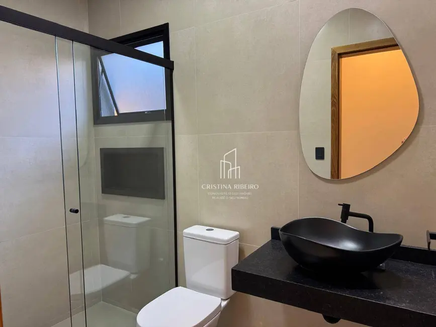 Casa com 3 quartos à venda, 152m2 em Jardim Amália, Cacapava - SP - imagem 8 Foto 8 de Casa com 3 quartos à venda, 152m2 em Jardim Amália, Cacapava - SP