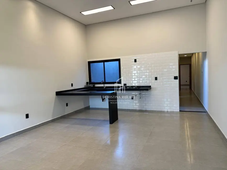 Casa com 3 quartos à venda, 152m2 em Jardim Amália, Cacapava - SP - imagem 4 Foto 4 de Casa com 3 quartos à venda, 152m2 em Jardim Amália, Cacapava - SP