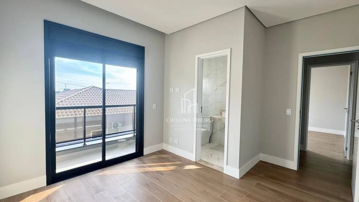 Foto 6 de Sobrado com 3 quartos à venda, 300m2 em Bairro do Grama, Cacapava - SP