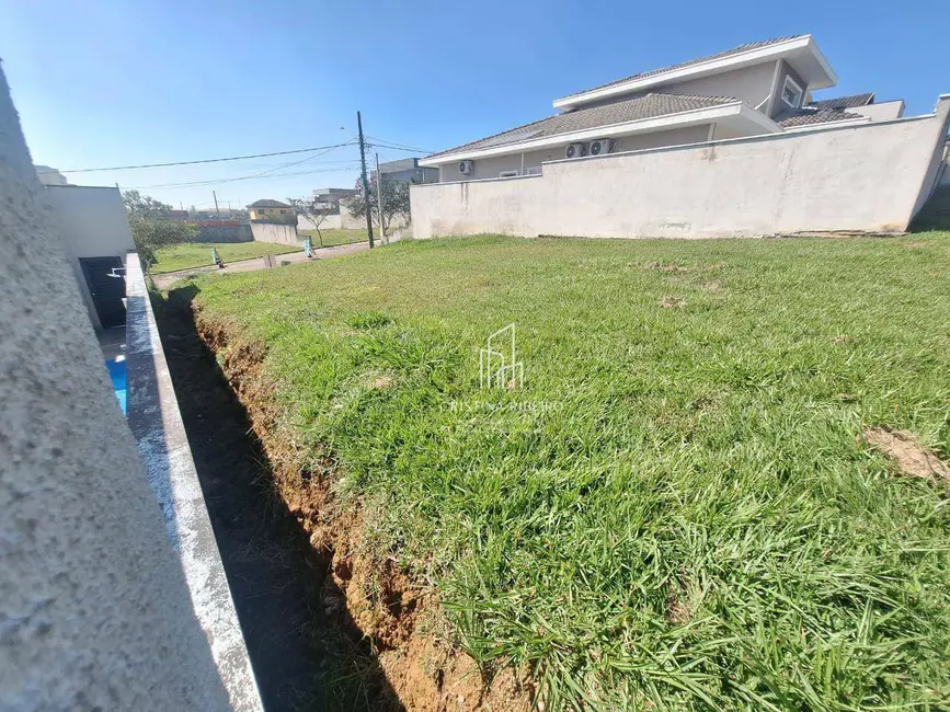 Foto 5 de Terreno / Lote à venda, 300m2 em Bairro do Grama, Cacapava - SP