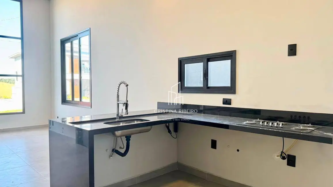 Foto 5 de Casa de Condomínio com 3 quartos à venda, 250m2 em Cacapava - SP