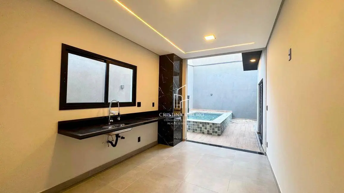 Foto 6 de Casa de Condomínio com 3 quartos à venda, 250m2 em Cacapava - SP