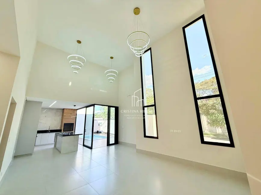 Foto 2 de Casa de Condomínio com 4 quartos à venda, 336m2 em Parque Senhor do Bonfim, Taubate - SP