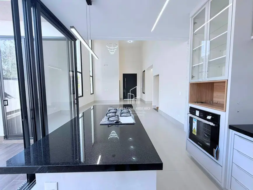 Foto 8 de Casa de Condomínio com 4 quartos à venda, 336m2 em Parque Senhor do Bonfim, Taubate - SP