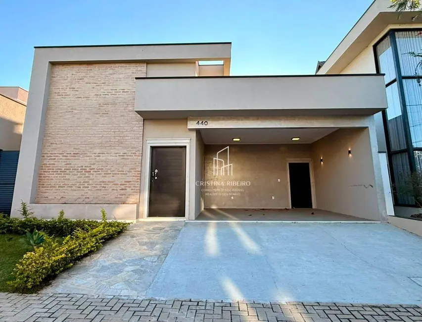 Foto 1 de Casa de Condomínio com 3 quartos à venda, 300m2 em Parque Senhor do Bonfim, Taubate - SP