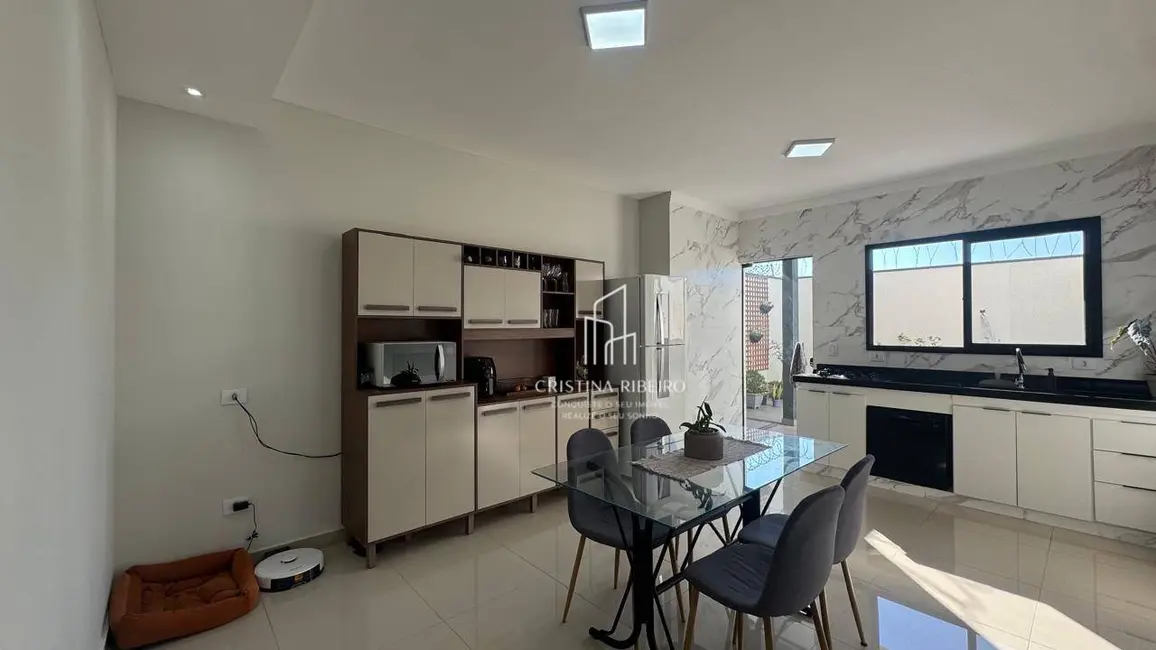 Casa com 3 quartos à venda, 100m2 em Jardim São José, Cacapava - SP - imagem 3 Foto 3 de Casa com 3 quartos à venda, 100m2 em Jardim São José, Cacapava - SP