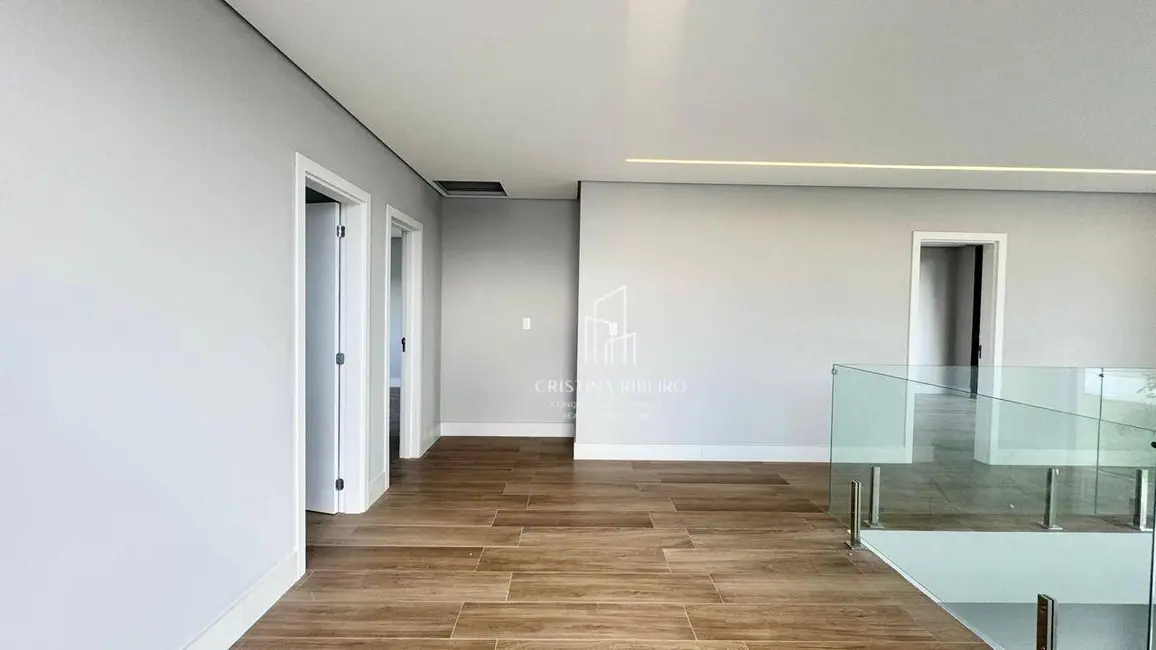 Foto 9 de Sobrado com 3 quartos à venda, 444m2 em Bairro do Grama, Cacapava - SP