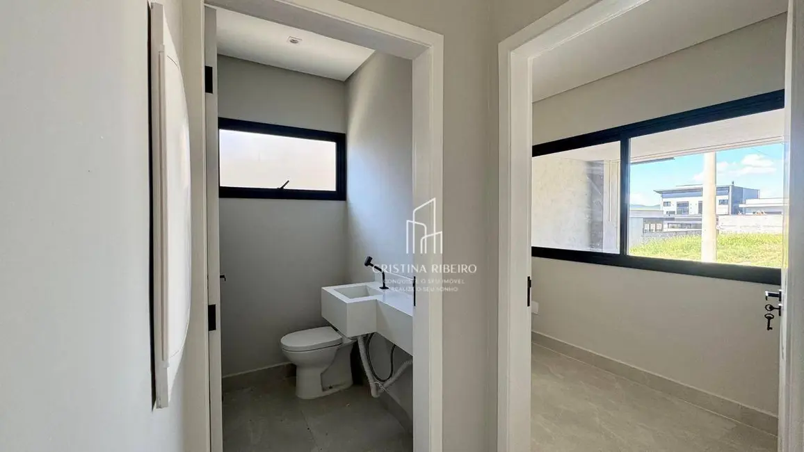 Foto 2 de Casa de Condomínio com 3 quartos à venda, 360m2 em Parque Residencial Maria Elmira, Cacapava - SP