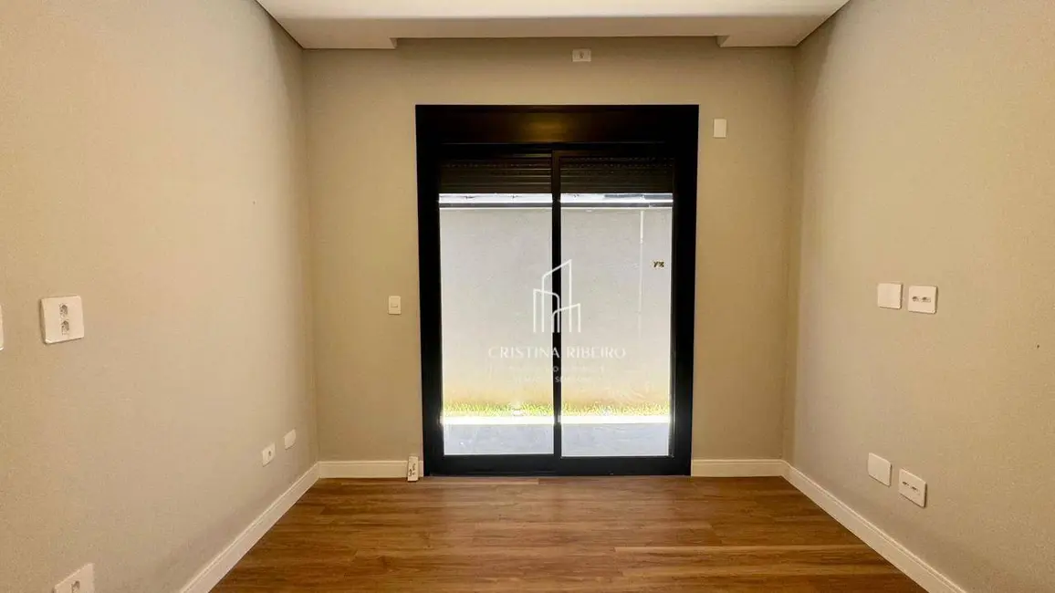 Foto 9 de Casa de Condomínio com 3 quartos à venda, 360m2 em Parque Residencial Maria Elmira, Cacapava - SP