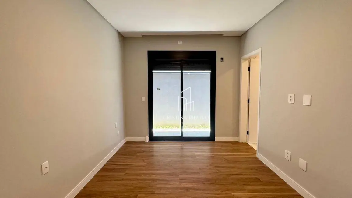 Foto 7 de Casa de Condomínio com 3 quartos à venda, 360m2 em Parque Residencial Maria Elmira, Cacapava - SP