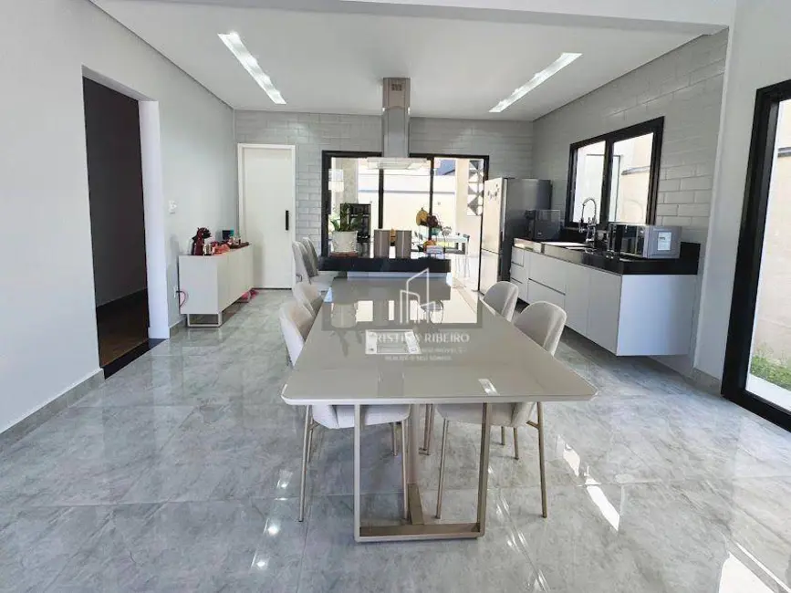 Foto 5 de Casa de Condomínio com 3 quartos à venda, 300m2 em Bairro do Grama, Cacapava - SP