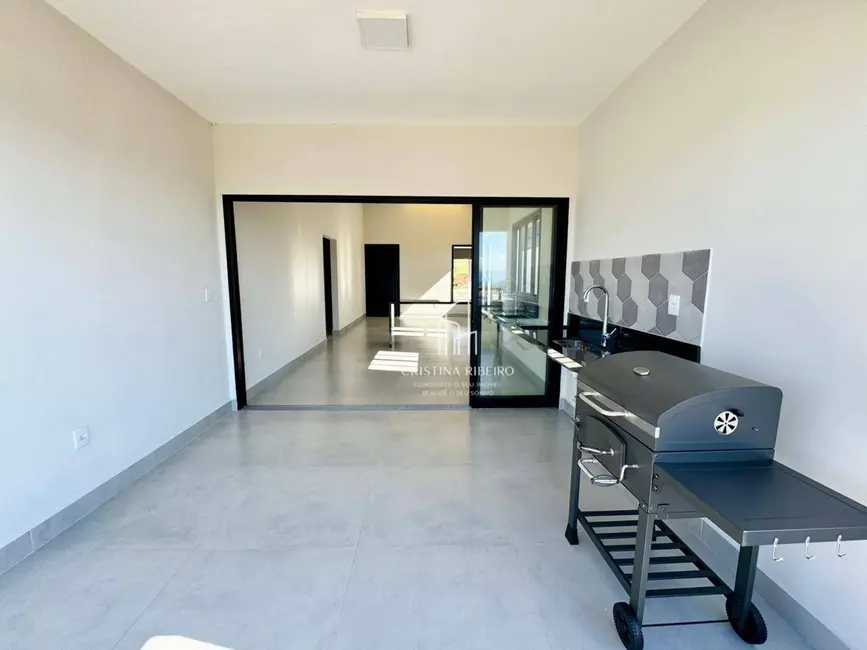 Foto 4 de Casa de Condomínio com 3 quartos à venda, 250m2 em Cacapava - SP