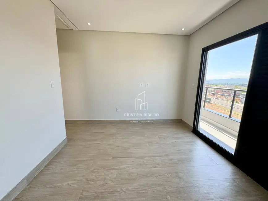 Foto 8 de Casa de Condomínio com 3 quartos à venda, 250m2 em Cacapava - SP