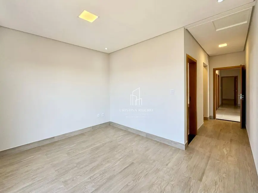 Foto 9 de Casa de Condomínio com 3 quartos à venda, 250m2 em Cacapava - SP