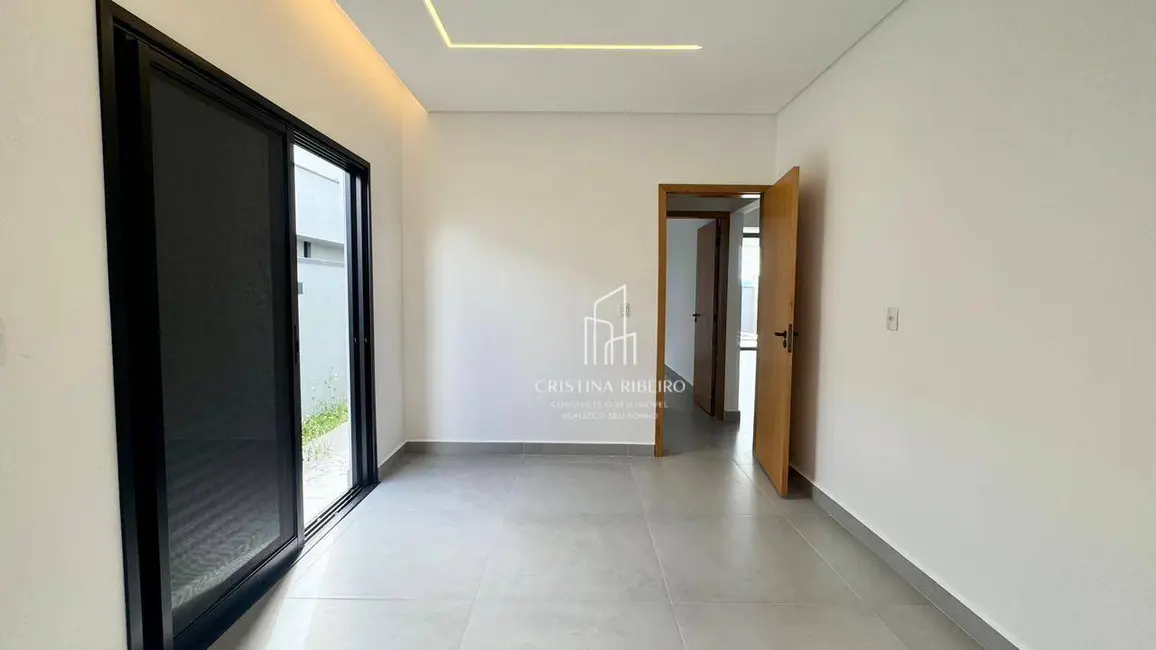 Foto 9 de Casa de Condomínio com 3 quartos à venda e para alugar, 250m2 em Cacapava - SP
