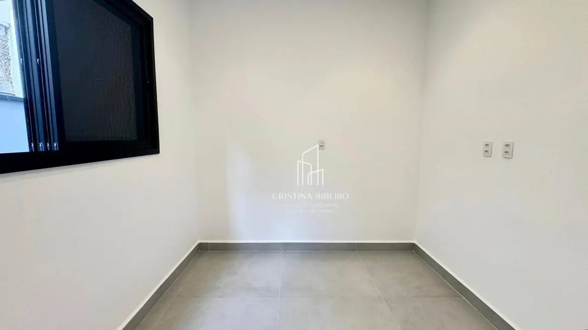 Foto 6 de Casa de Condomínio com 3 quartos à venda e para alugar, 250m2 em Cacapava - SP