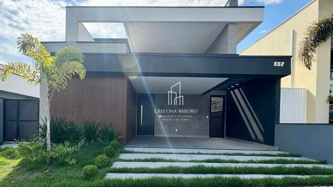 Foto 1 de Casa de Condomínio com 3 quartos à venda e para alugar, 250m2 em Cacapava - SP