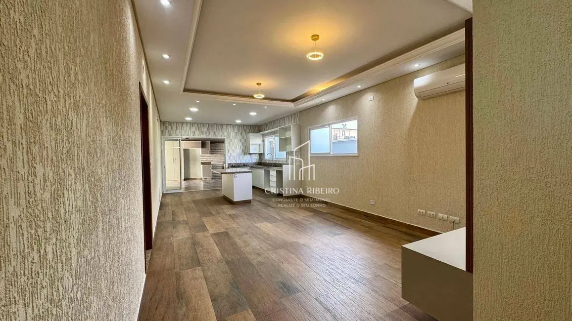 Casa de Condomínio com 3 quartos à venda, 300m2 em Parque Senhor do Bonfim, Taubate - SP - imagem 2 Foto 2 de Casa de Condomínio com 3 quartos à venda, 300m2 em Parque Senhor do Bonfim, Taubate - SP