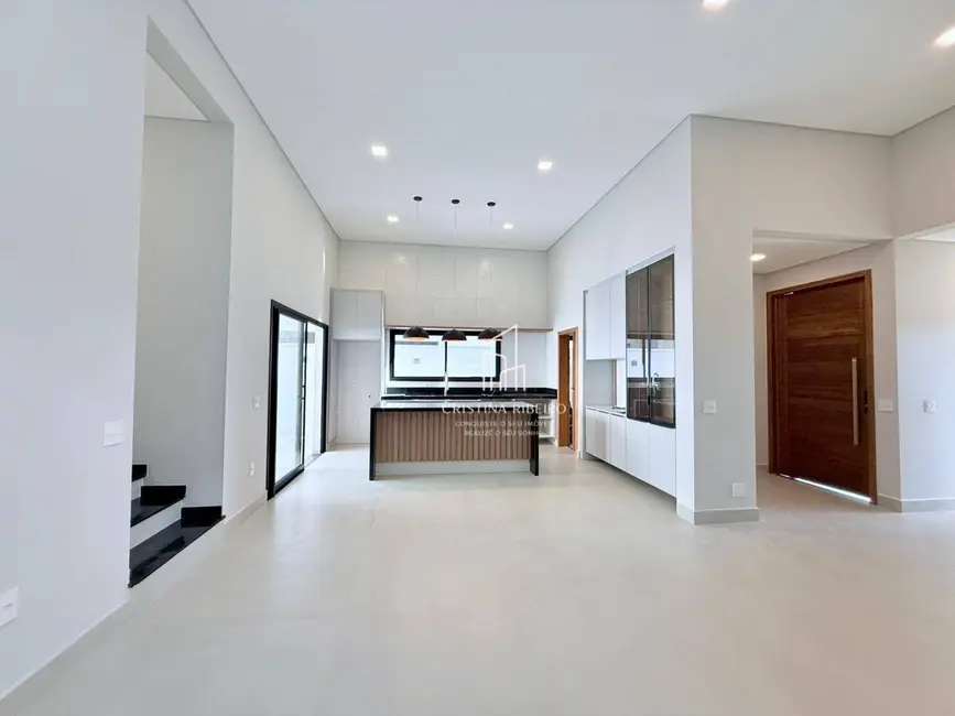 Foto 5 de Casa de Condomínio com 3 quartos à venda, 360m2 em Jardim Maria Cândida, Cacapava - SP