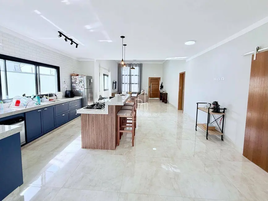Foto 6 de Casa de Condomínio com 4 quartos à venda, 540m2 em Condomínio Residencial Ecopark Bourbon, Cacapava - SP