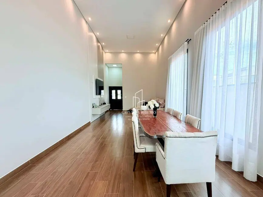 Casa de Condomínio com 3 quartos à venda, 360m2 em Parque Residencial Maria Elmira, Cacapava - SP - imagem 5 Foto 5 de Casa de Condomínio com 3 quartos à venda, 360m2 em Parque Residencial Maria Elmira, Cacapava - SP